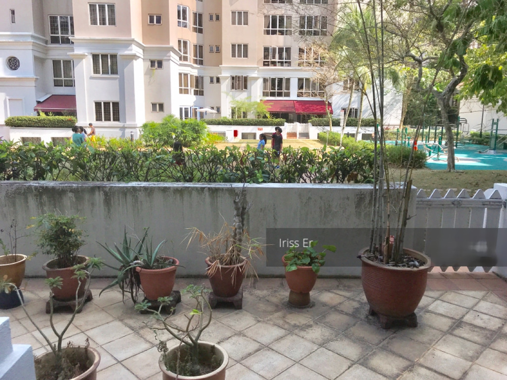 Castle Green (D26), Condominium #207931441